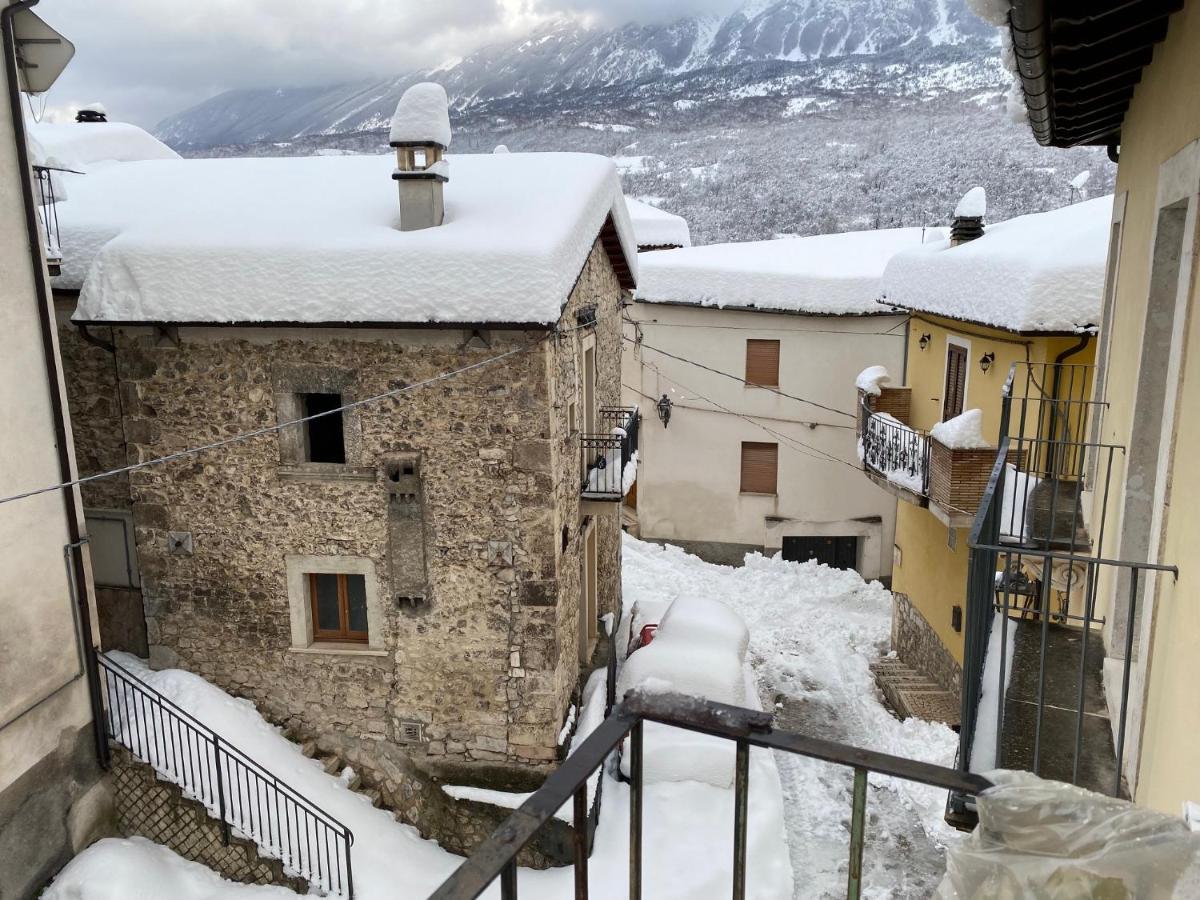 La Casetta Della Nonna Caramanico Terme Exterior photo